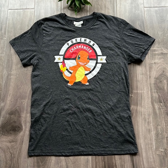 Pokemon Other - POKÉMON Charmander T-Shirt - size M